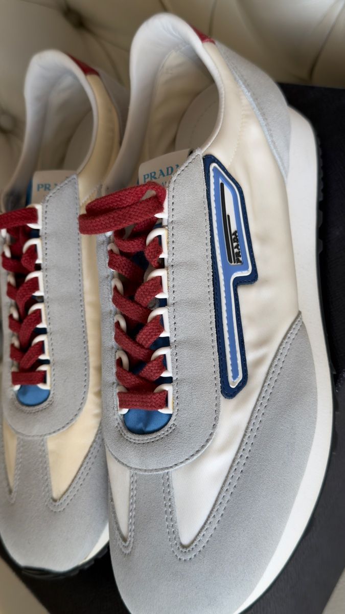 Prada Chaussures hommes: PRADA Sneaker Gr. 8 – Neuf avec emballage d'origine à Lachen SZ par HelvetiaLuxury 6